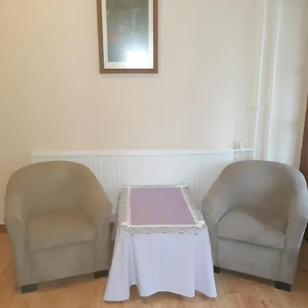 Apartment Lazar *