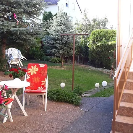 Lazar Lägenhet Hévíz