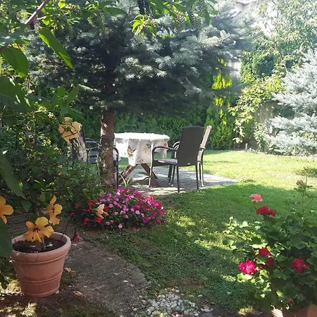 Lazar Lägenhet Hévíz